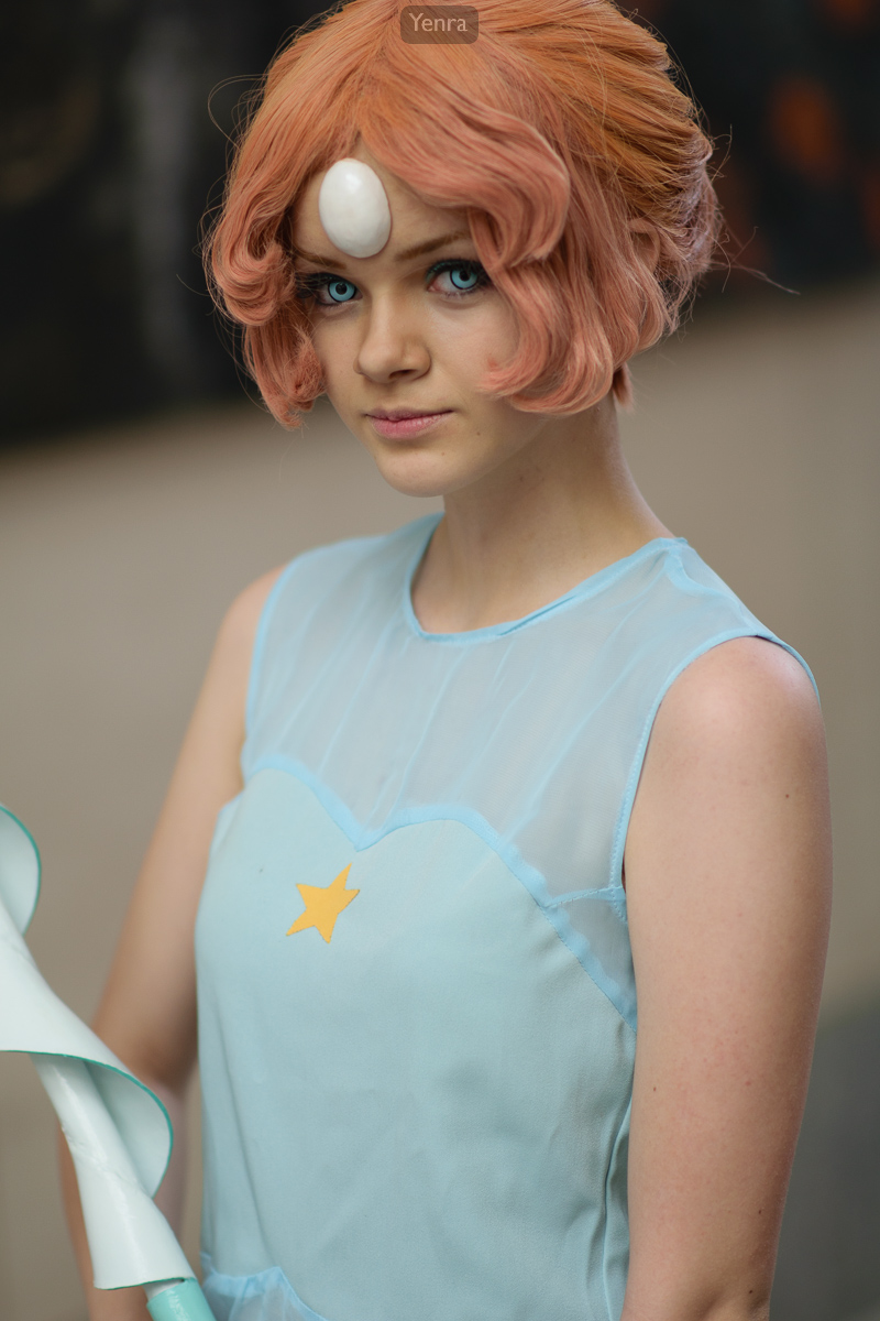 Pearl from Steven Universe