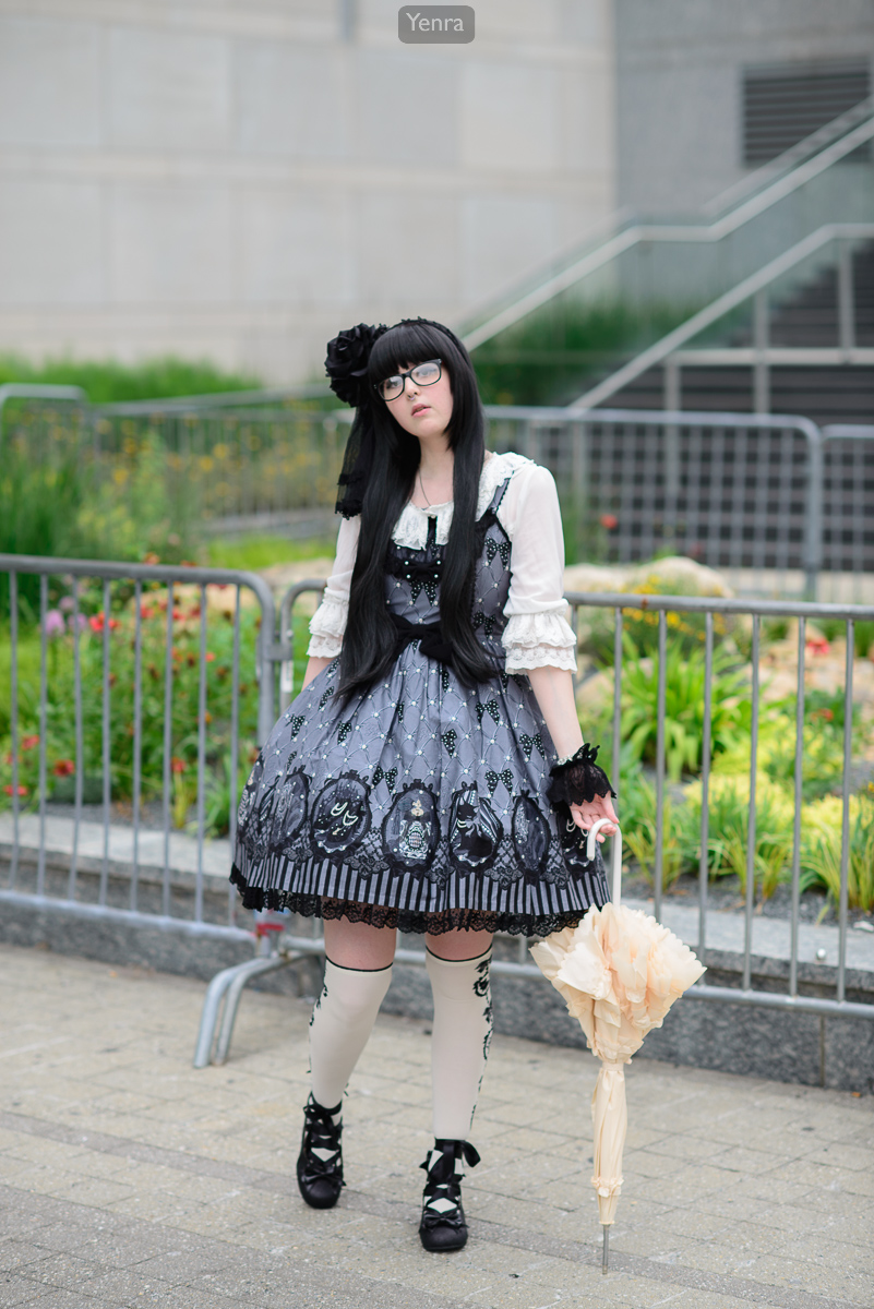 Lolita Fashion