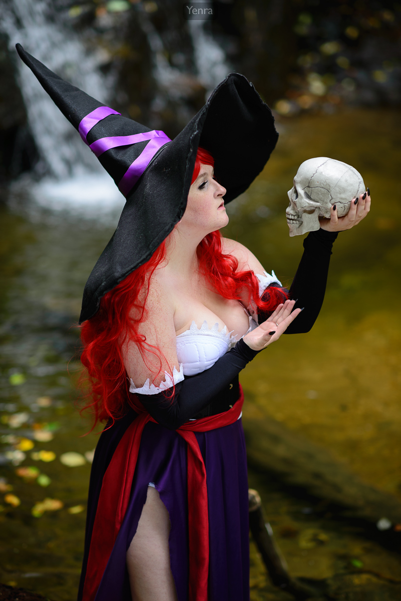 Sorceress with Skull