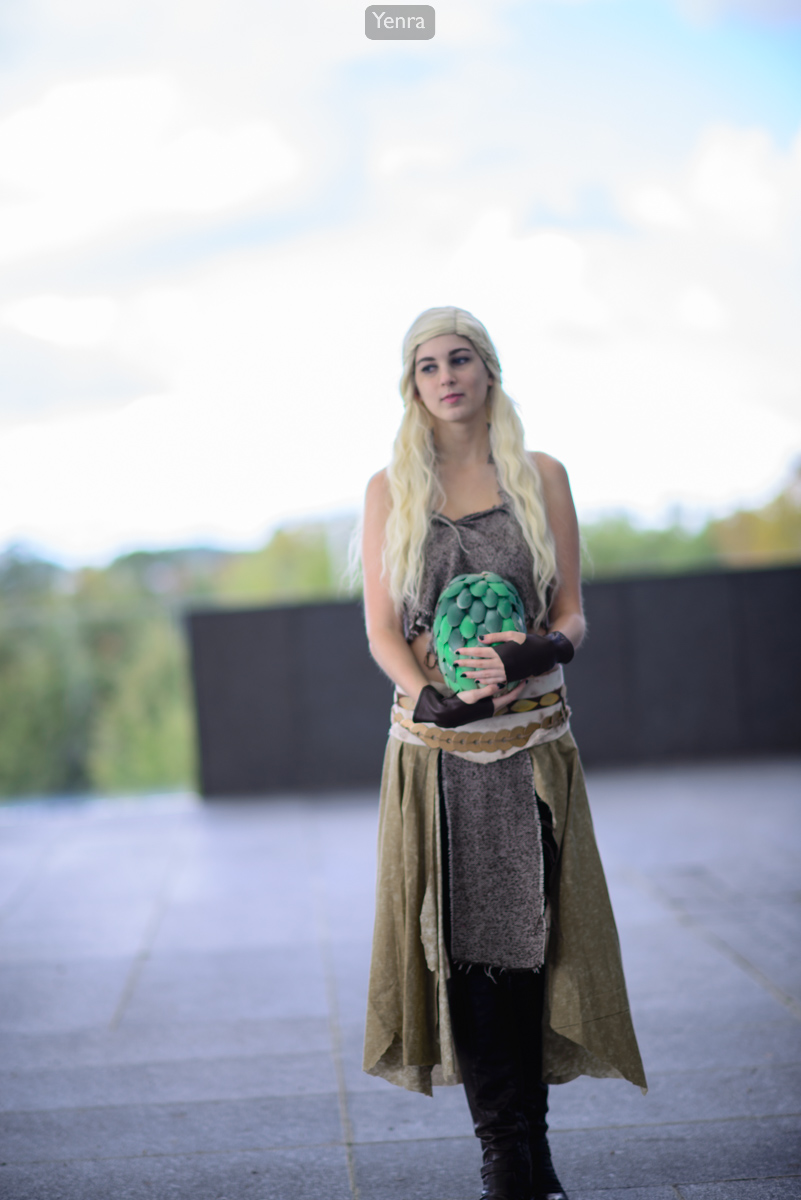 Daenerys on the terrace