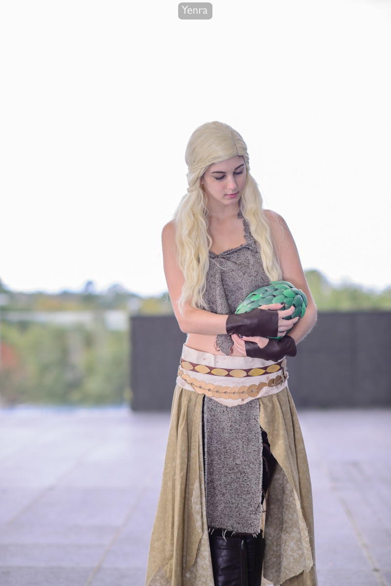 Daenerys embracing her destiny