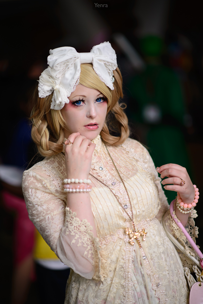 Lolita Fashion at Otakon