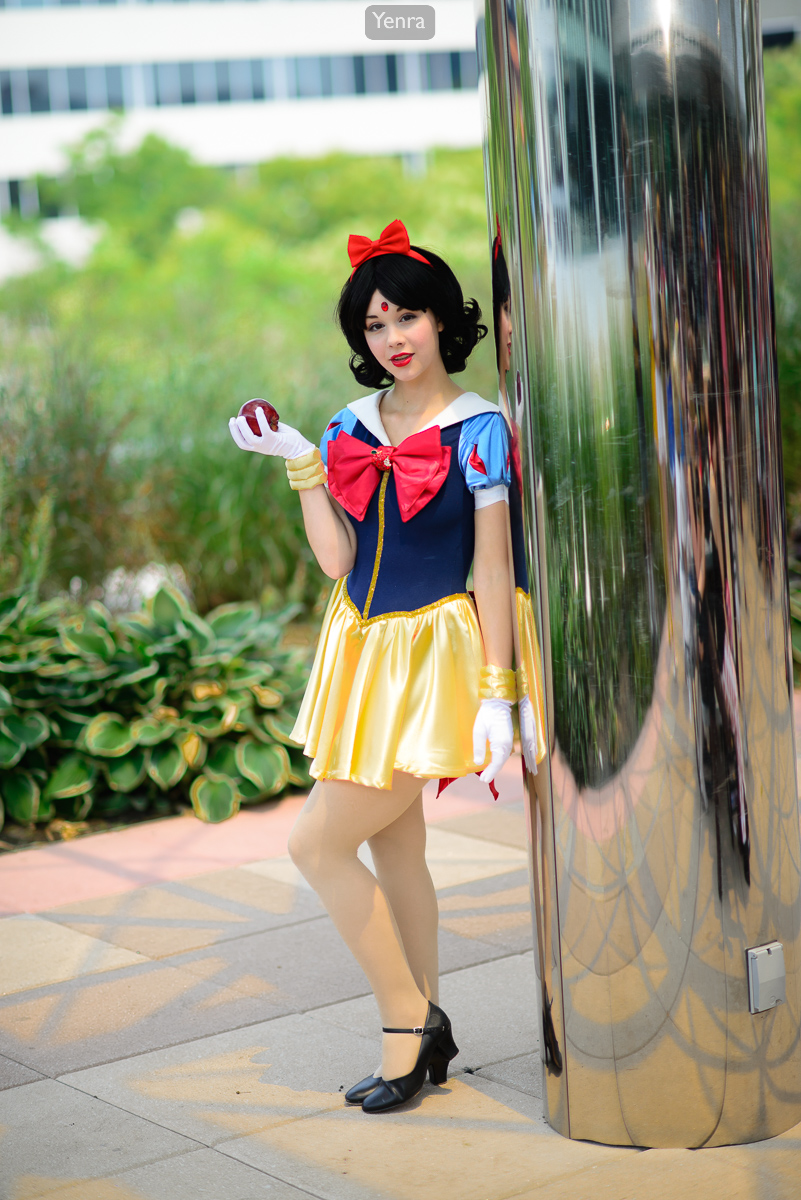 Sailor Snow White (Disney/Sailor Moon Crossover Series)