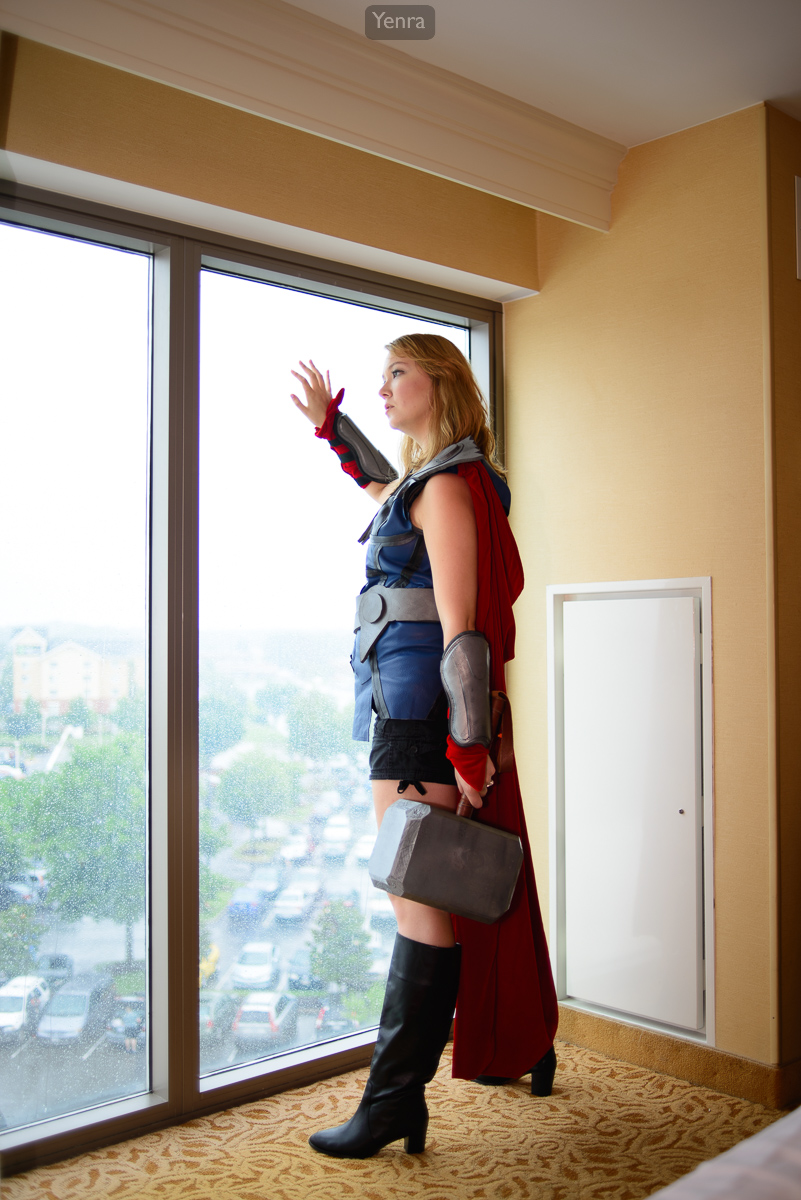 Thor, Genderbent, The Avengers