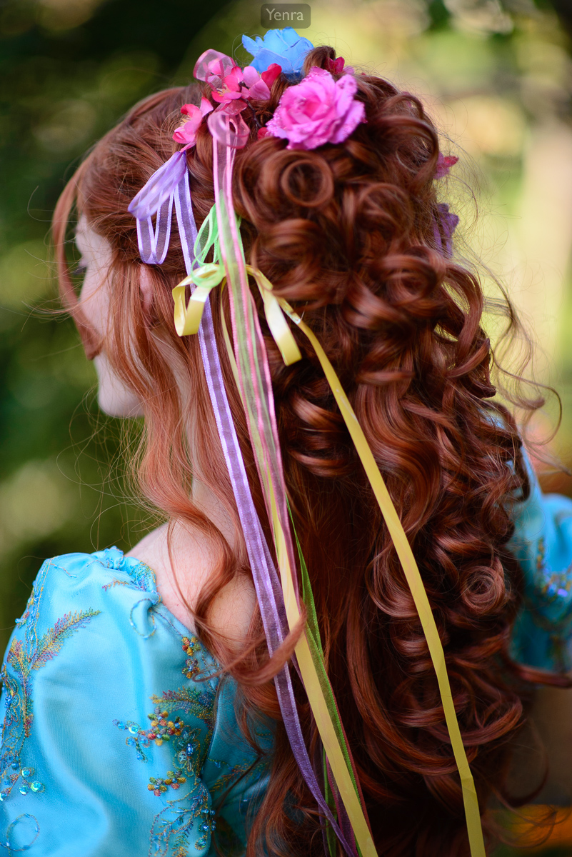 Ribboned hair of Giselle from Enchanted