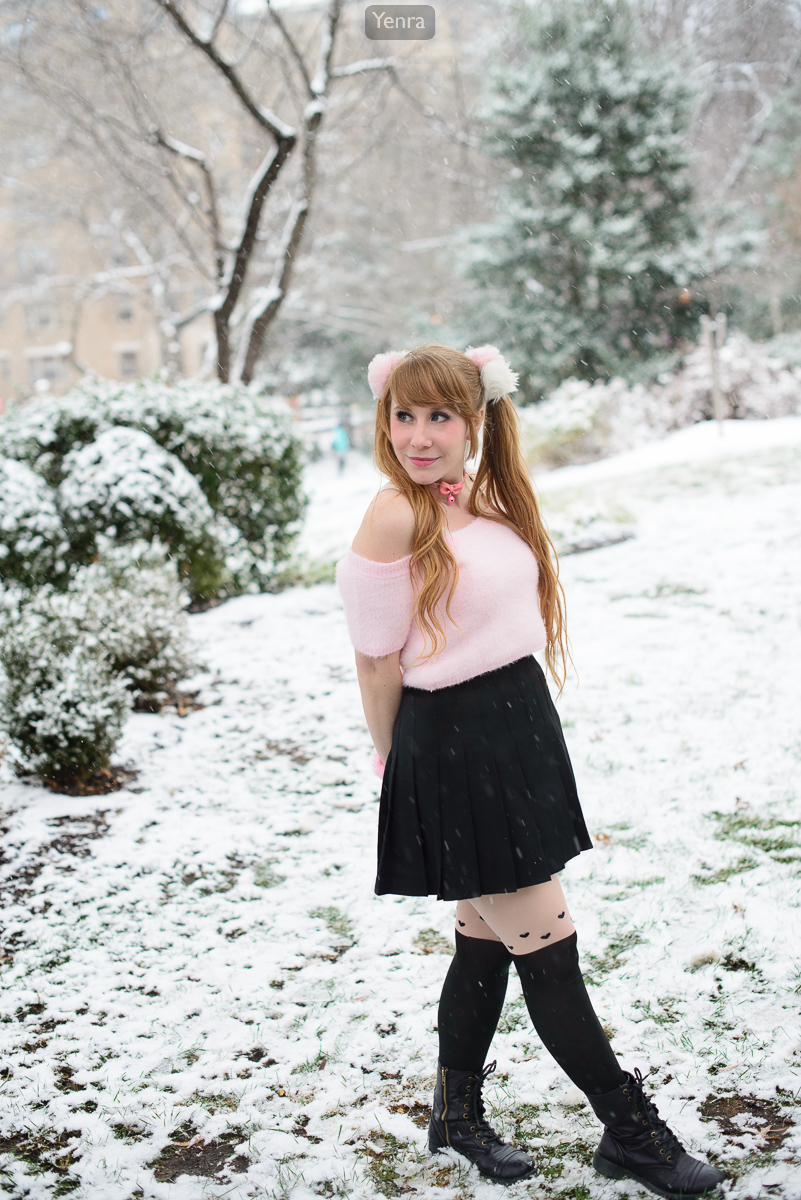 Jenni Bon in the Snow