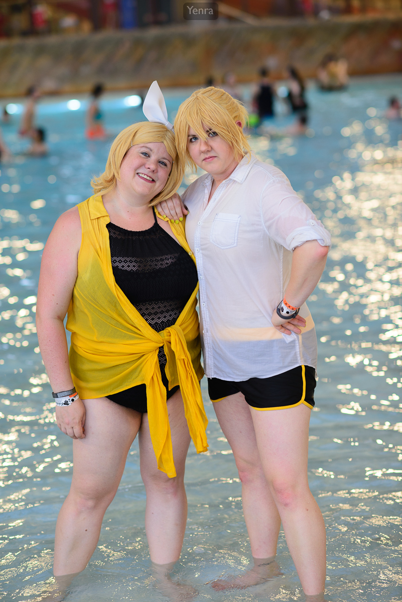 Swimsuit Vocaloid Kagamine Rin and Len