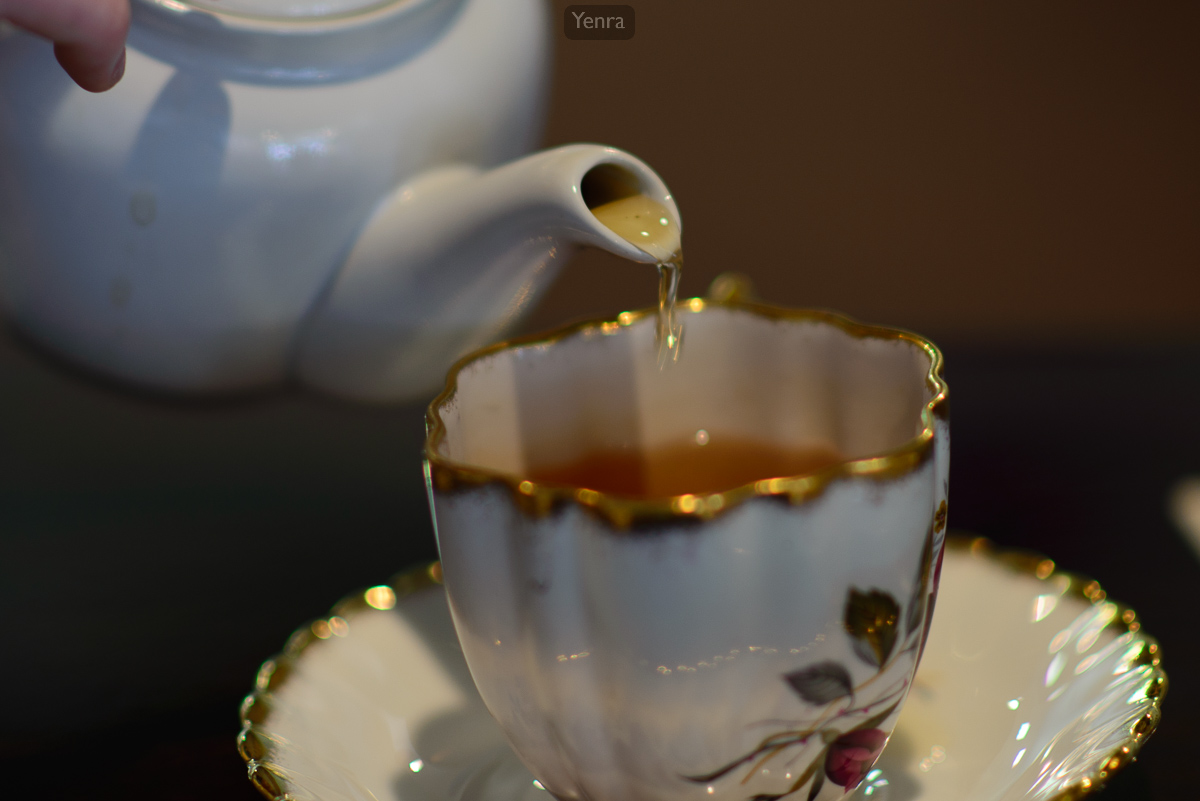 Pouring Tea at Tottering Teacup