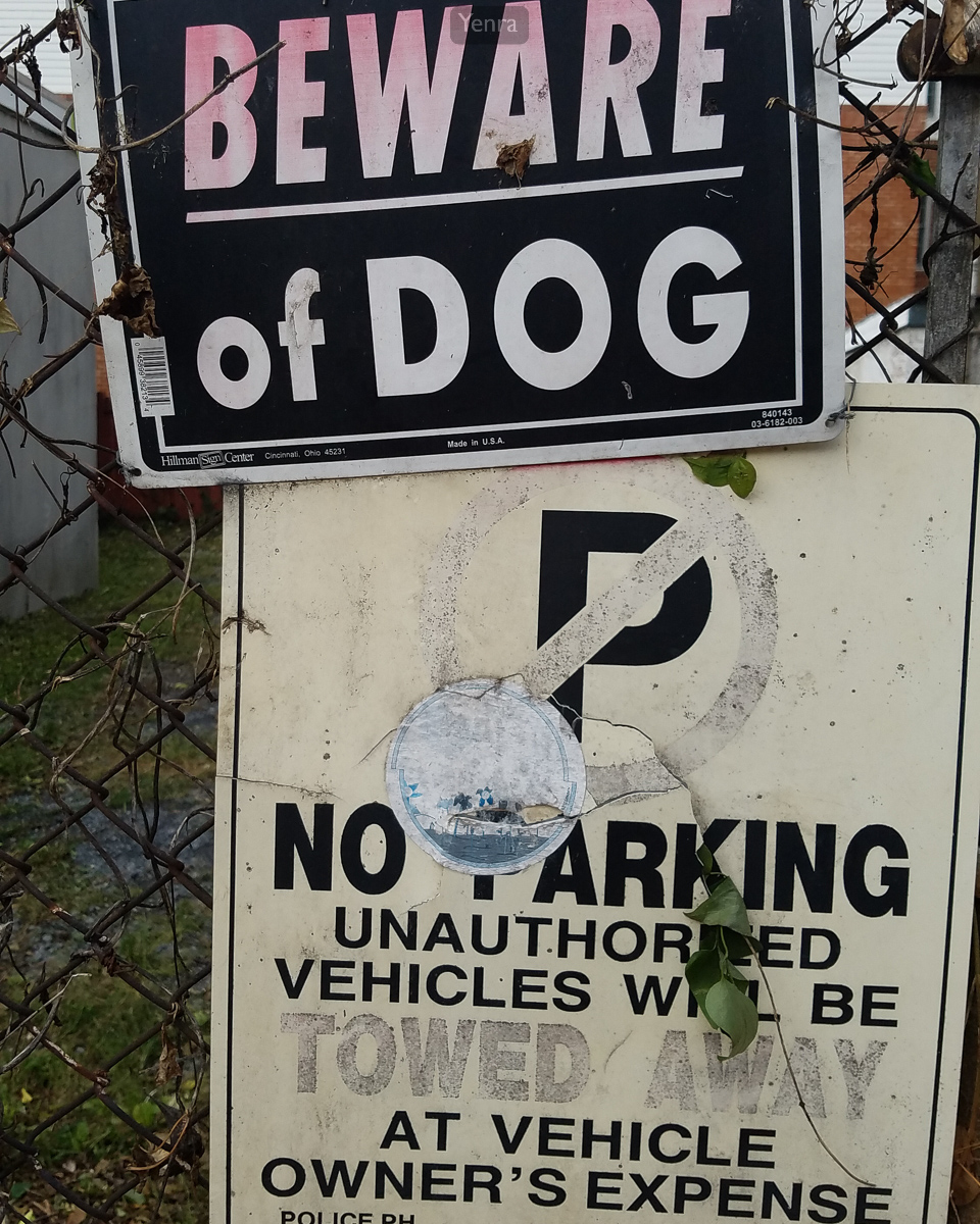 Beware of Dog. No Parking.