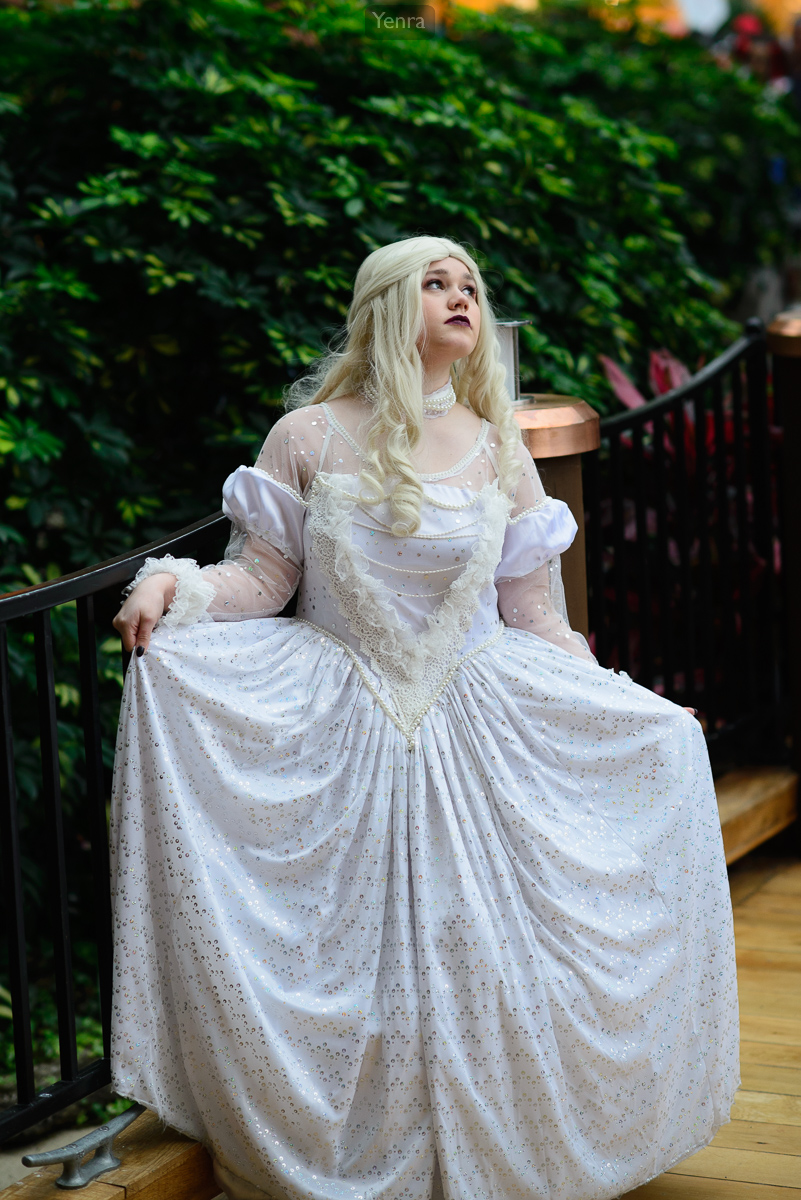 White Queen, Alice in Wonderland