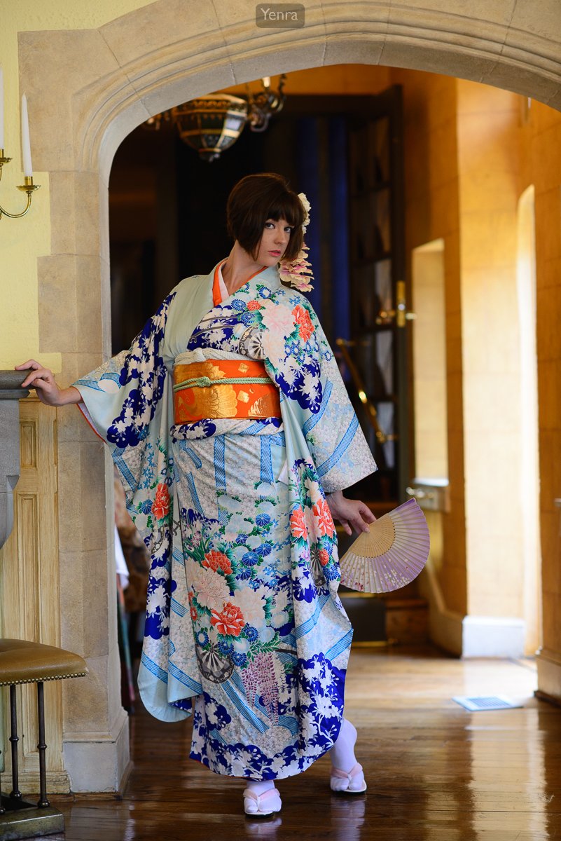 Furisode Kimono